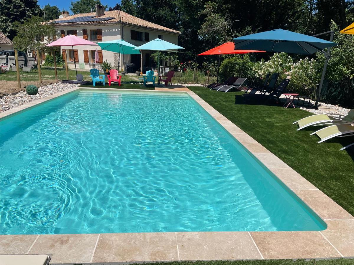 La Forestière Gite Le Pigeonnier Monclar-de-Quercy Extérieur photo