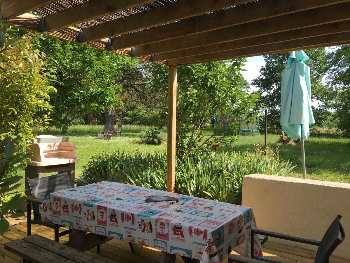 La Forestière Gite Le Pigeonnier Monclar-de-Quercy Extérieur photo