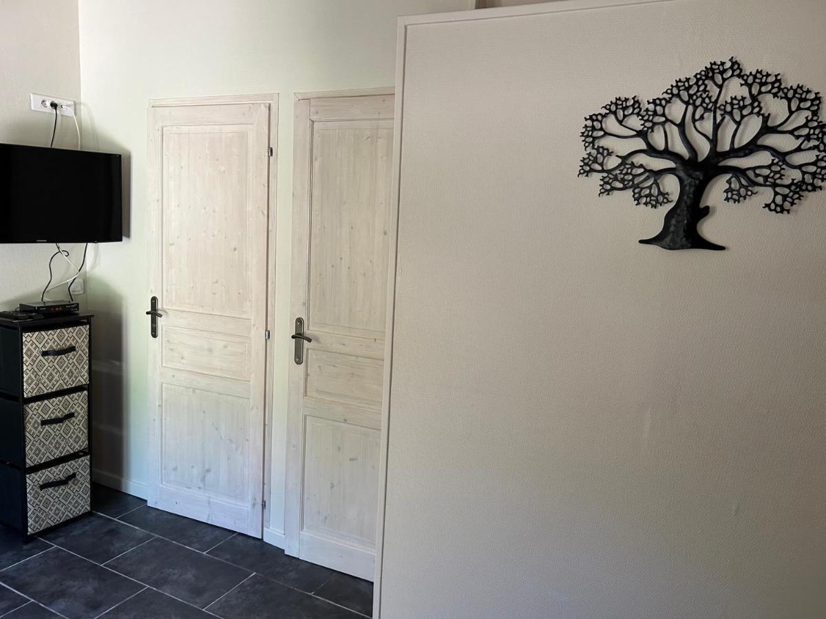 La Forestière Gite Le Pigeonnier Monclar-de-Quercy Extérieur photo